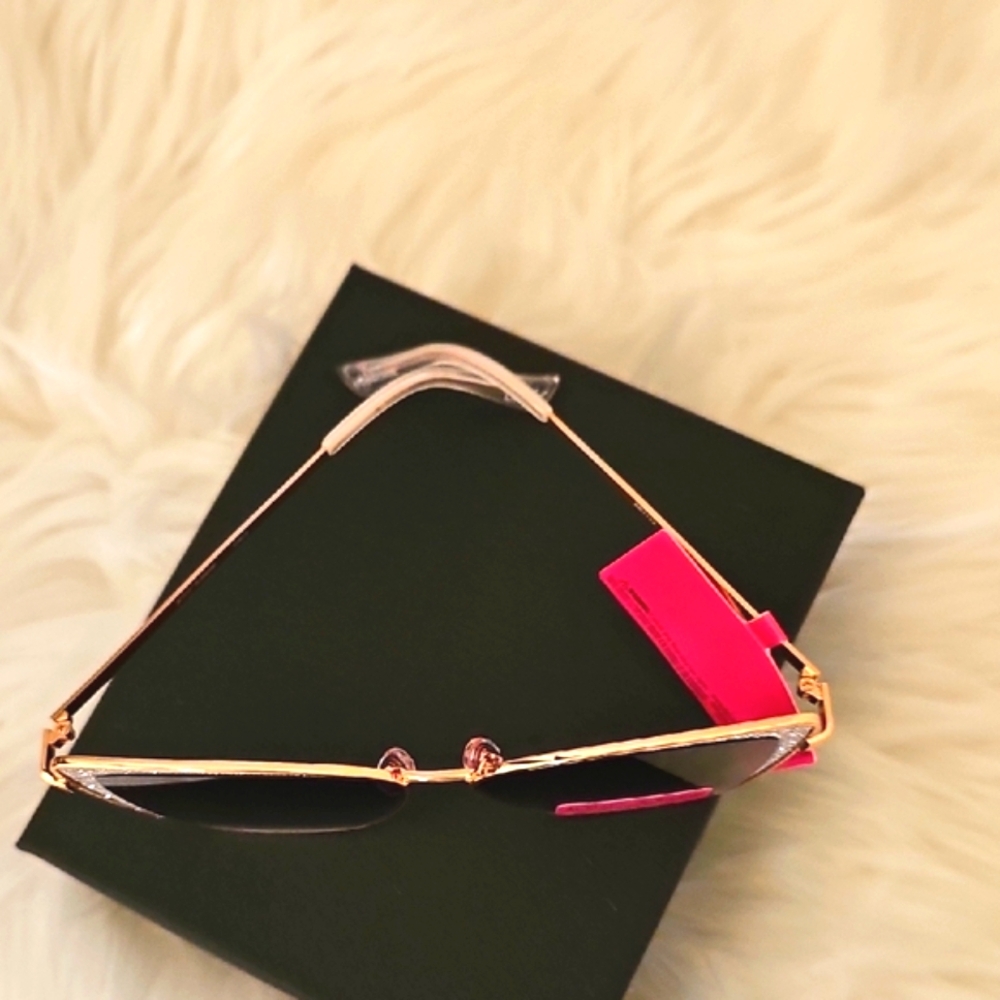 NWT Betsey Johnson Shine Time Cateye Sunglasses - Picture 5 of 15